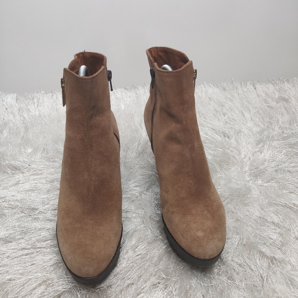 Suede wedge bootie by Jeannot sz 39 - Picture 4 of 8